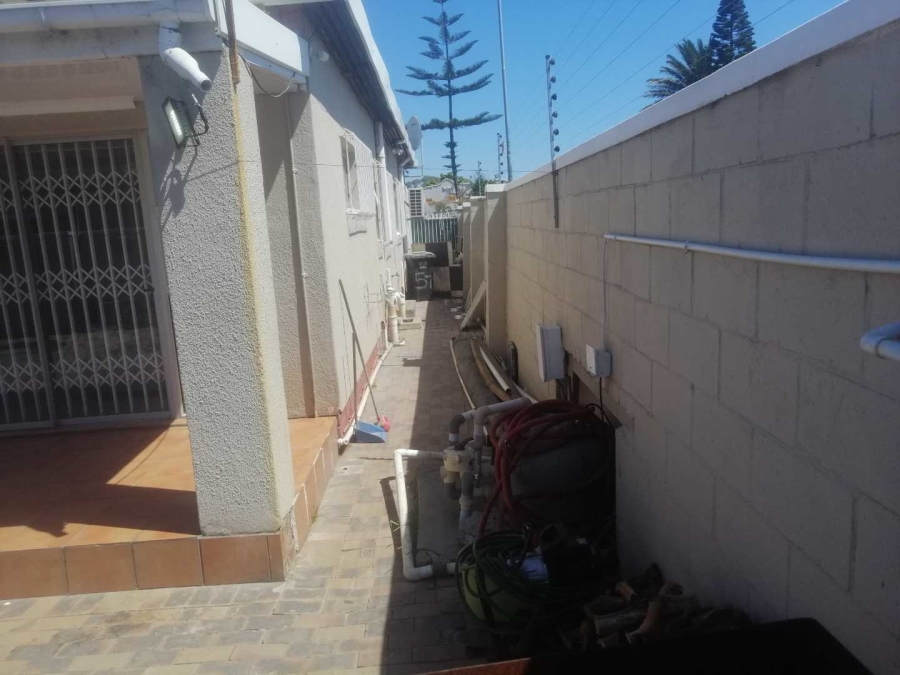 3 Bedroom Property for Sale in Bellville South Western Cape